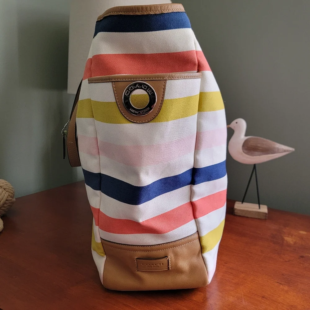 Coach F28523 Hadley Multicolor Stripe Canvas Beach Tote Bag w/ Pouch Y2K